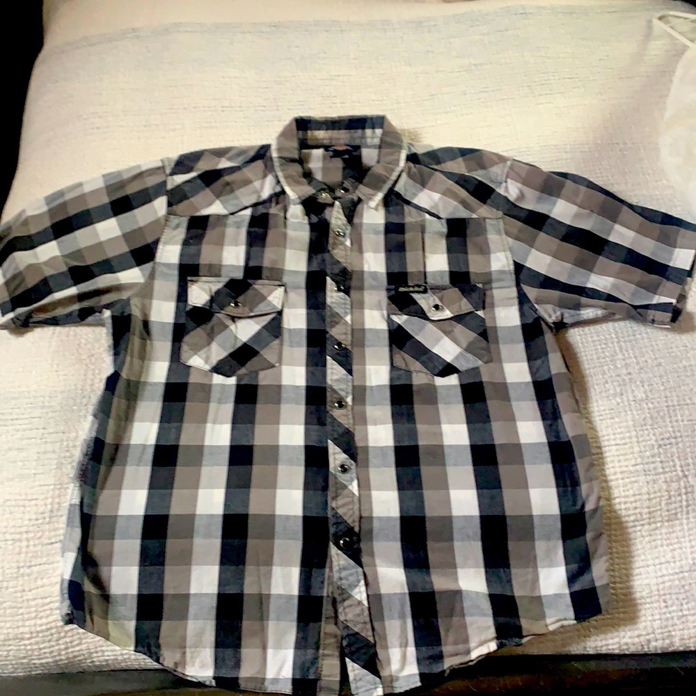 Dickies short Sleeve Size XL